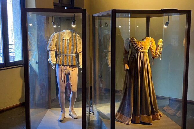 Verona: Juliets House Fast-Track Entry Ticket & Audio Guide - The Renaissance Artwork and Artistic Highlights