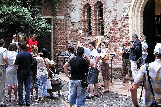 Verona & Lake Garda with boat ride. Full day tour from Milan - Key Points