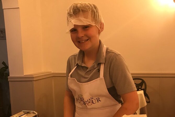 Verona: Pasta and Tiramisu Small Group Cooking Class with Wine - Engaging Guides and Friendly Atmosphere