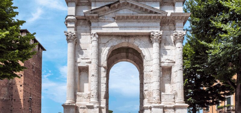 Verona Self Guided Walking Tour with an APP - Discover Veronas Charm with a Self-Guided Tour and App