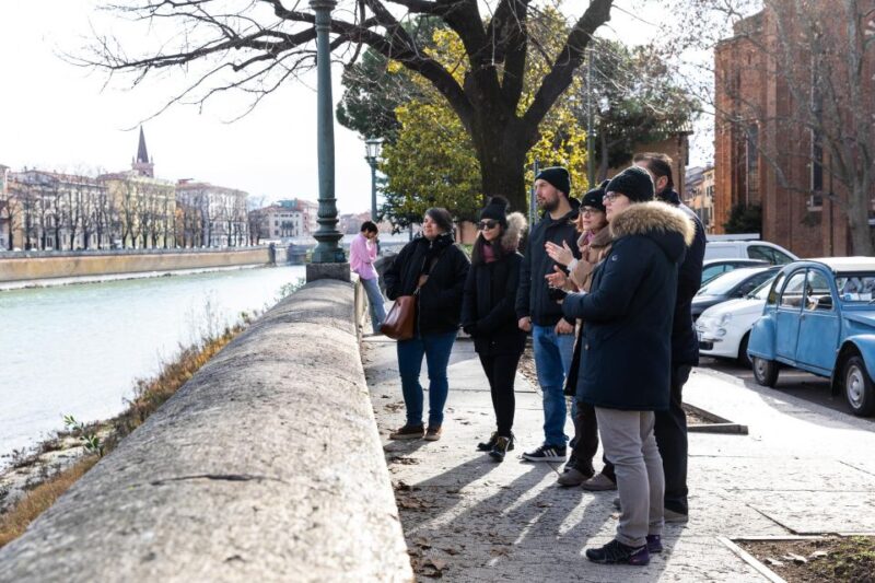 Verona: street food walking tour near the historical center - Exploring Castelvecchio and Medieval Landmarks