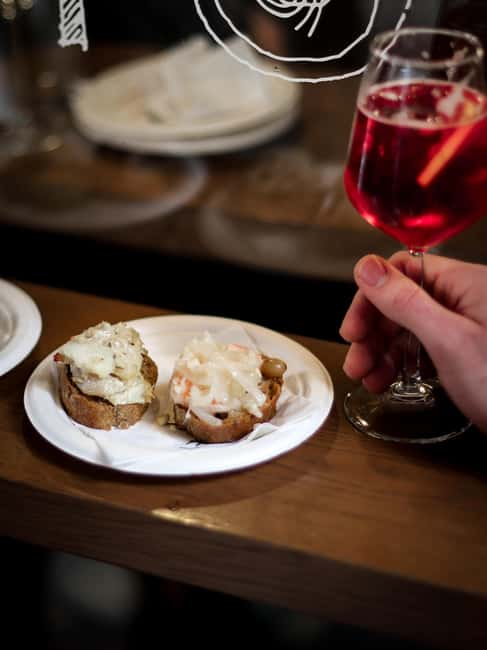 Verona: Wine and Aperitivo Walking Food Tour - The Verona Arena: A Culinary and Cultural Landmark