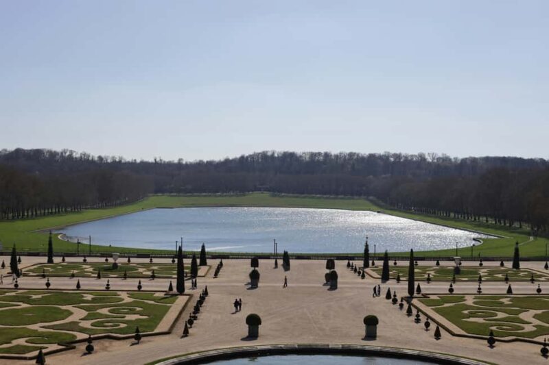 Versailles: 1.5 Private Horseback Garden Ride + Lunch - Accessibility and Important Precautions