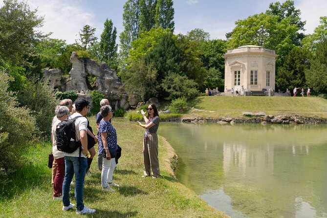 Versailles Full-Day Tour with the Estate of Marie-Antoinette - The Experience of the Guides: Knowledgeable and Engaging