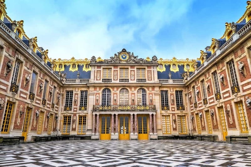 Versailles Grand Tour: Gardens & Palace Exploration - Exploring the Gardens of Versailles with Expert Guidance