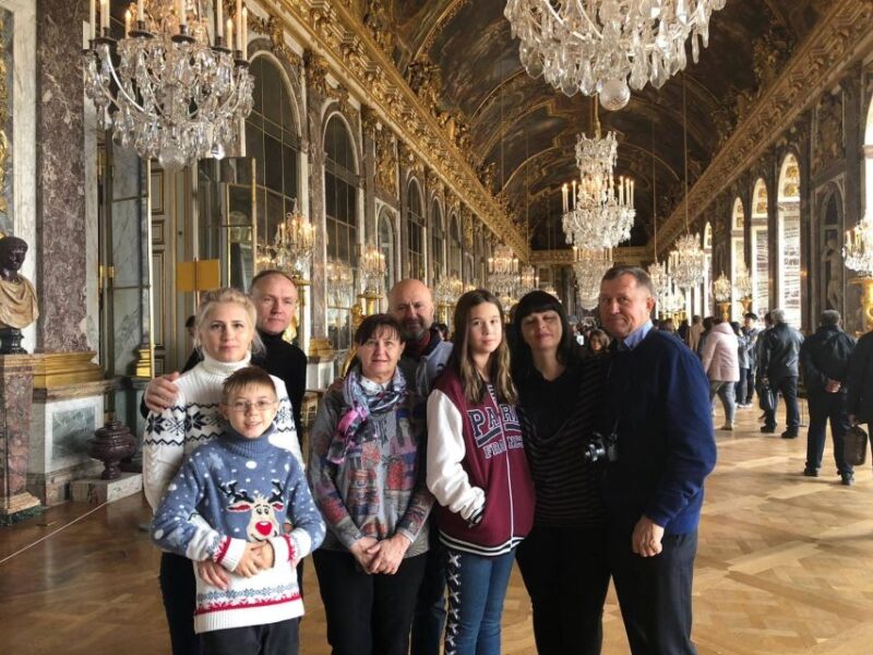 Versailles in Mini groups from Paris with Skip the line - Practical Logistics and Group Comfort
