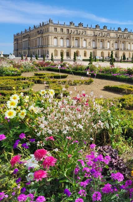 Versailles Palace and Giverny Private guided tour from Paris - Comparing This Tour to Similar Options
