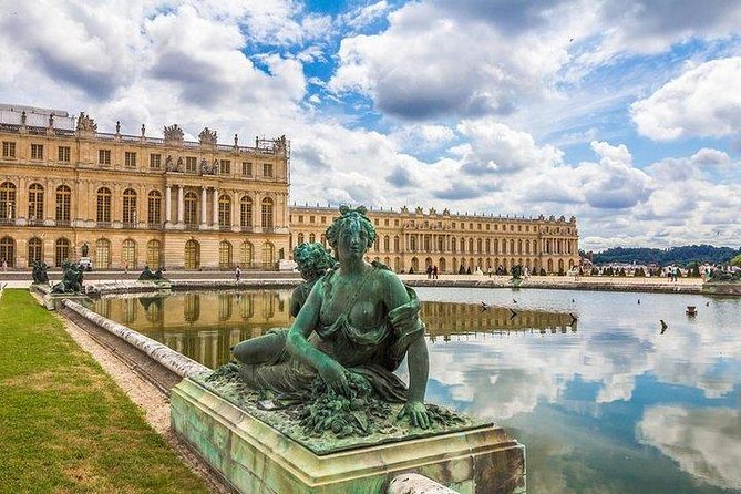 Versailles Palace and Park Private Guided Day Tour from Paris - Exploring the Palace of Versailles with a Private Guide