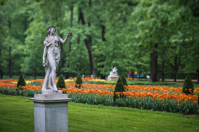 Versailles Palace, Gardens & Estate Priority Entrance Audio Tour - Discovering the Gardens of Versailles