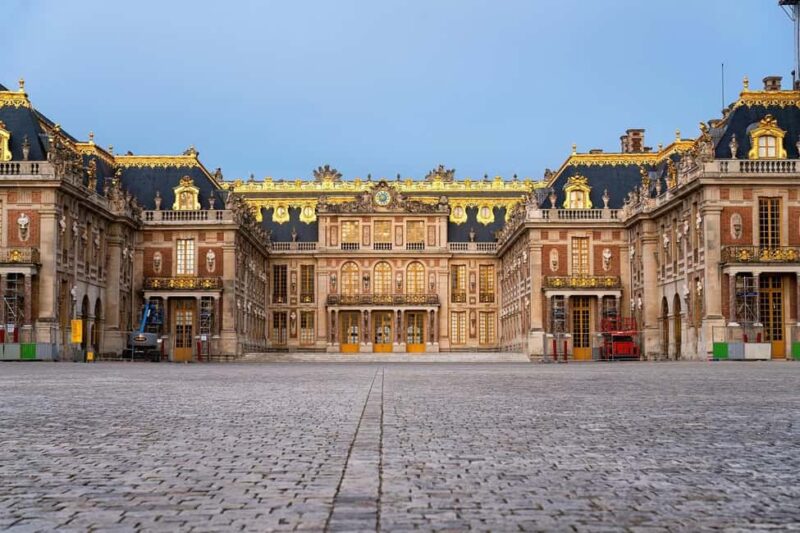 Versailles: Palace & Gardens Guided Tour with Entry Tickets - Discover the Majesty of Versailles with a Guided Tour and Skip-the-Line Access