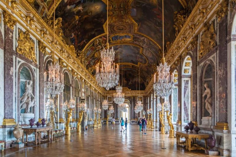 Versailles: Palace & Gardens Guided Tour with Entry Tickets - Key Points