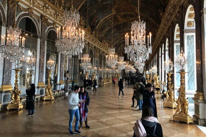 Versailles Palace & Marie-Antoinette's Estate Private Guided Tour - Inside the Palace of Versailles: Highlights of the Sun Kings Residence