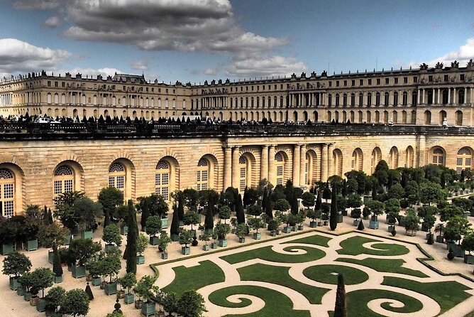 Versailles Palace with Audio Guide - Experience the Majesty of Versailles with an Audio Guide Tour for $67