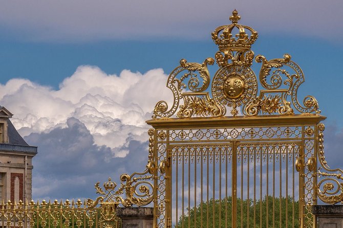 Versailles Private Guided Tour - Reserved Entry Included - Convenient Meeting Point and Tour Logistics