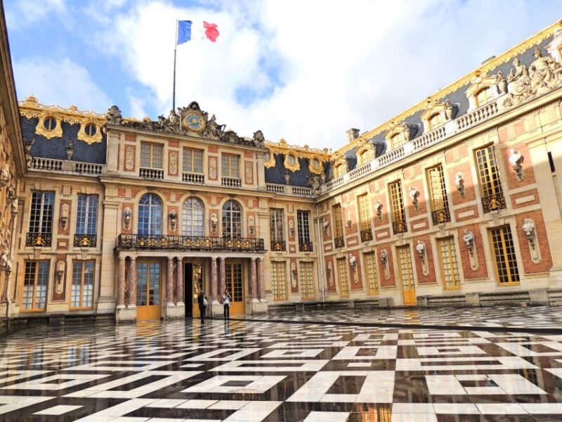 Versailles: Skip-the-Line Guided Palace Tour and Full Access - Exploring the Palace of Versailles’ Main Rooms