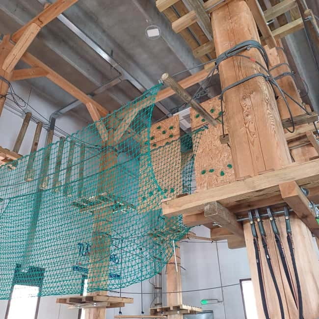 VerticalPark Sardinia Indoor Adventure - Exploring the Suspended Courses and Activities