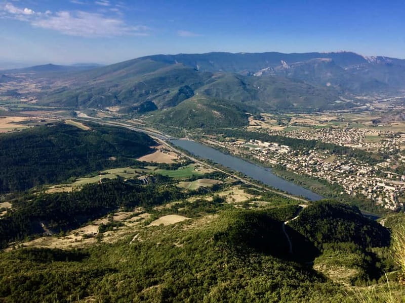 Vertigo hike: the Trou de l'Argent cave from Sisteron - Meeting Point and Flexibility with Cancellation Policies