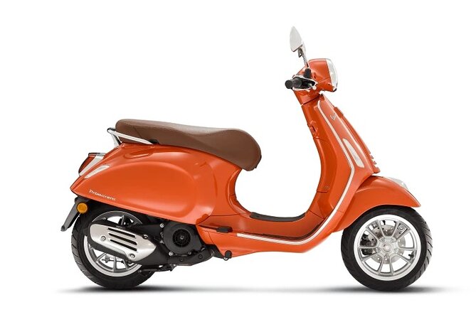 Vespa and Scooter Rental in Lucca - Starting Point at Luccas Tourist Center