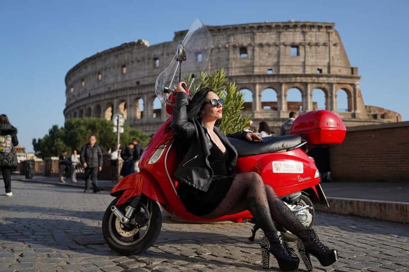 Vespa city tour in Rome with two different routes - The Charm of Rome on a Vespa