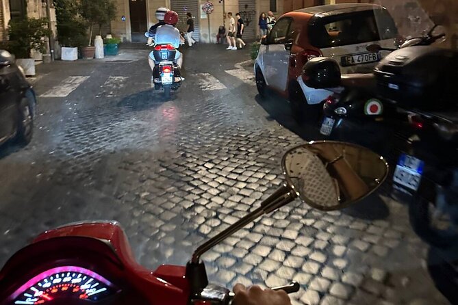 Vespa Photoshoot & Rome Tour - Riding Through Rome’s Most Photogenic Spots