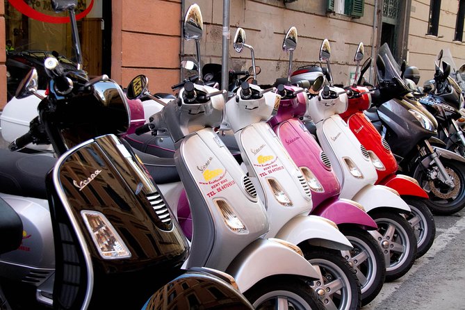 Vespa Rental in Rome 24 hours - The Friendly and Professional Staff