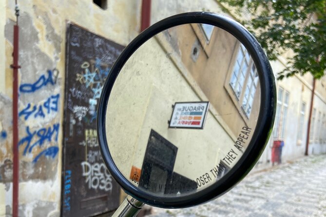 Vespa Rental Prague City Center - Ideal for Independent Explorers and Day Trip Enthusiasts