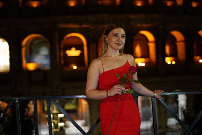 Vespa Scooter Night Tour in Rome with Professional Photographer - Key Points