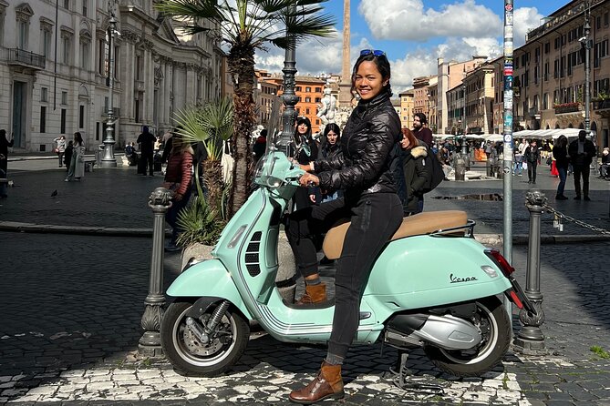 Vespa Tour in Rome Driven by Us with Optional Pick Up - Logistics: Meeting Point, Duration, and Group Size