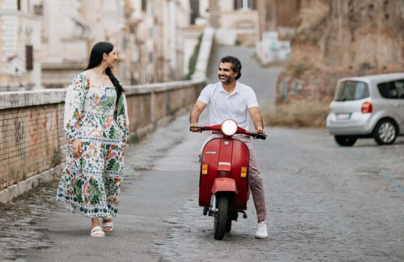 Vespa Tour with Professional Photography in Rome - Key Points