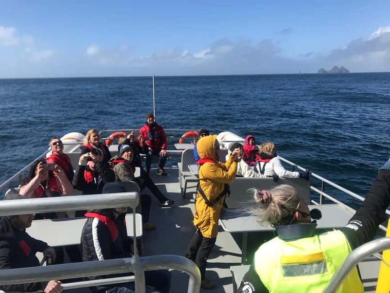 Vestmannaeyjar: Heimaey Island Round Boat Tour - Exploring Elephant Rock and Sea Caves