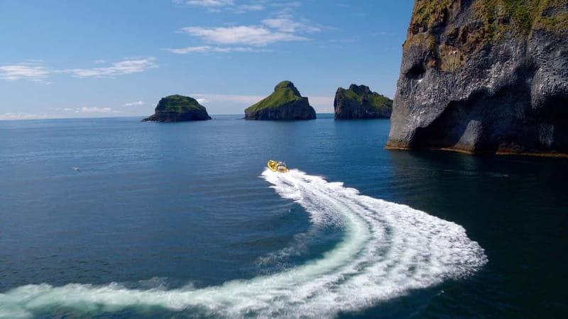 Vestmannaeyjar: One Hour Small Islands Trip - A Compact but Thrilling Tour of Iceland’s Westman Islands by Speedboat