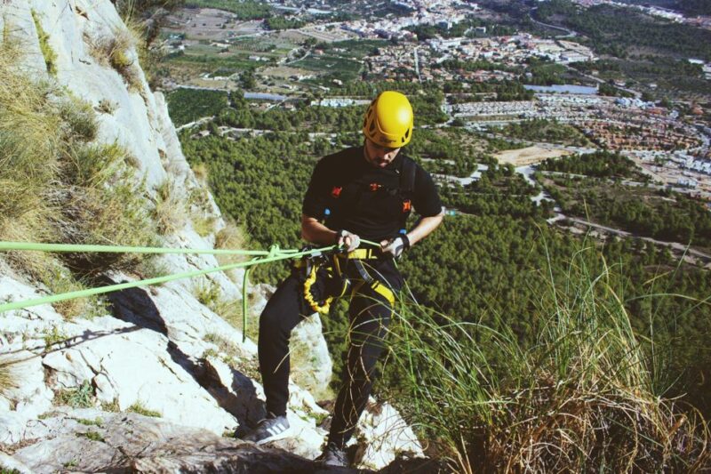 Via Ferrata in Villena - The Route: Two Distinct Sections for a Complete Experience