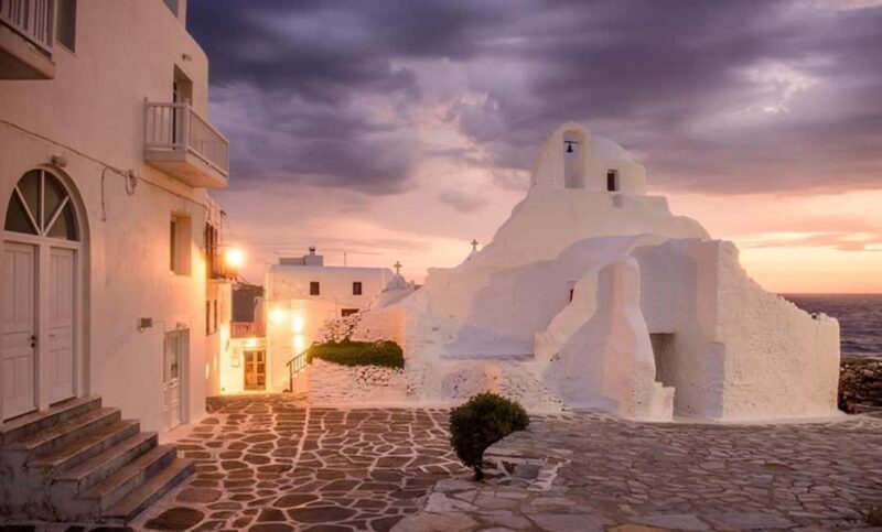 Vibrant Christmas Private Tour Around Mykonos - The Strengths and Limitations of the Christmas Tour