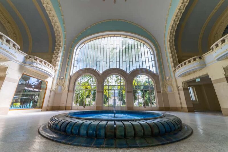 Vichy: Express Walk with a Local - Discover Vichy with a Local in Just 1-2 Hours