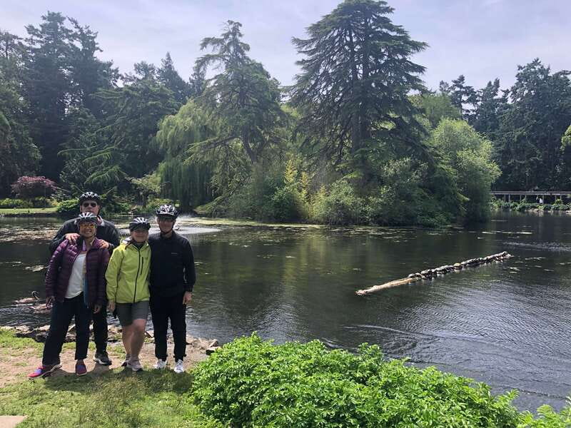 Victoria: 3-hour City Highlights Tour & Coastal Bike Ride - The Benefits of a Small Guided Group for a Personal Experience