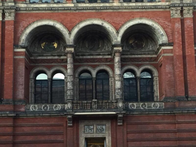 Victoria and Albert Museum: Highlights Tour - Specific Stops and Notable Artworks in the Collection