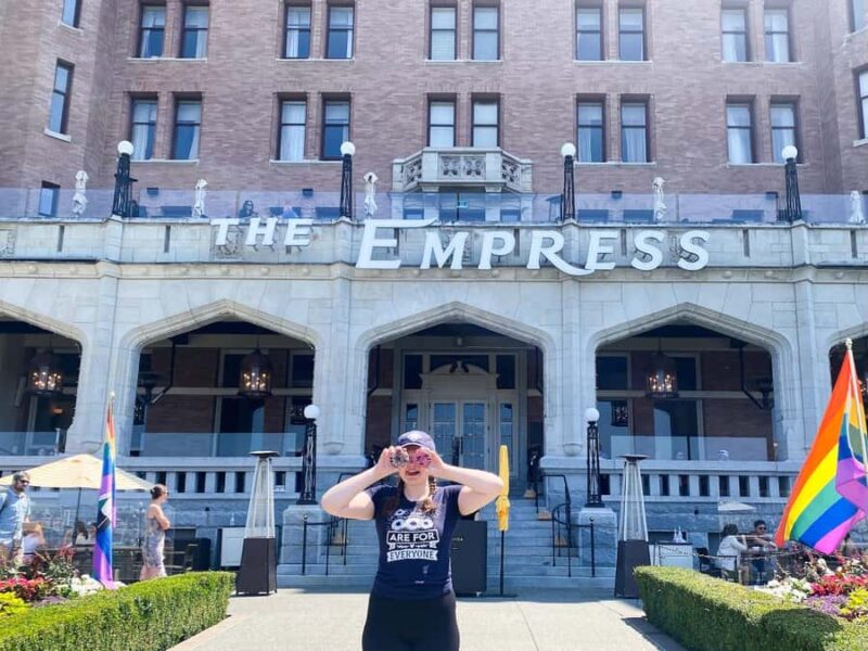 Victoria: Discover Victoria's Best Donuts & Walking Tour - Scenic Highlights Along the Route