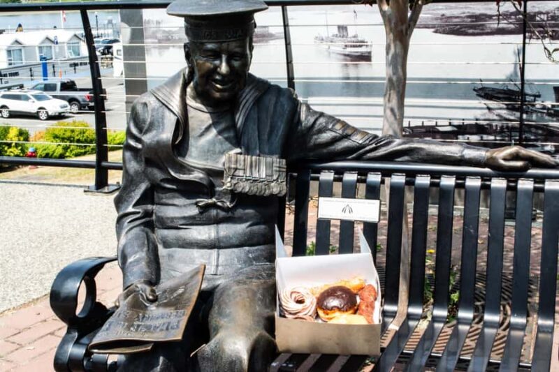 Victoria: Discover Victoria's Best Donuts & Walking Tour - Accessibility and Practical Tips