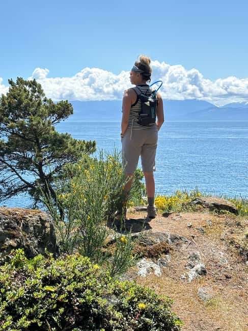 Victoria: East Sooke Park Hike with Pub visit - The Starting Point: Outside the Seaplane Terminal in Victoria