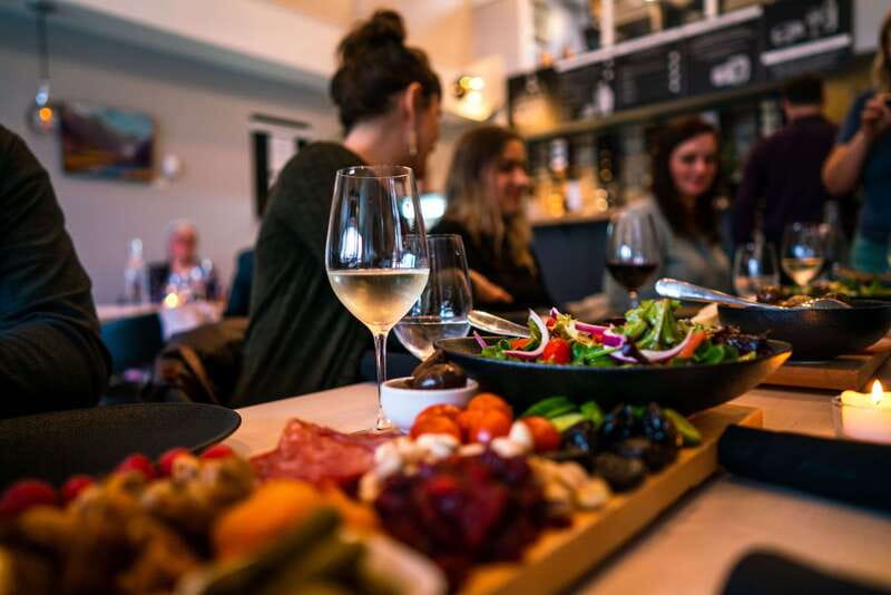 Victoria: Sip, Savor, Stroll Evening Food Tour - Key Points