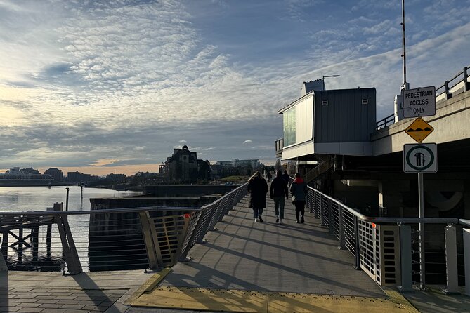 Victoria Vistas and Views Progressive Food Tour - The Experience of Panorama and Dining