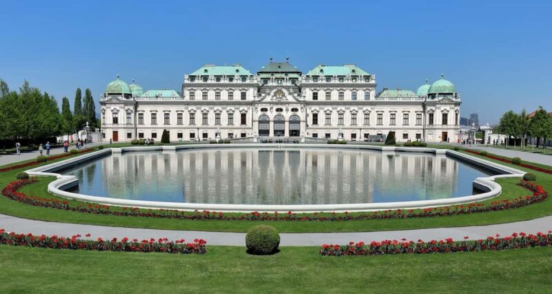 Vienna 3, 4 or 5-Attraction Pass: Schönbrunn, Belvedere, Bus - Exploring Vienna with the Big Bus Hop-On Hop-Off Tour