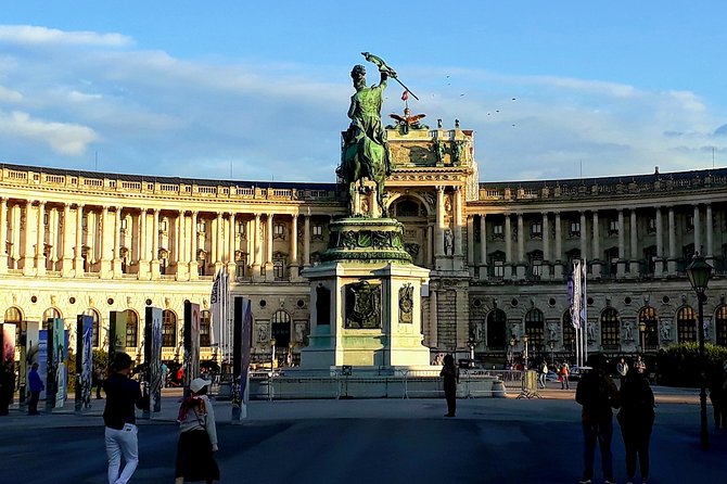 Vienna at First Glance a Private Walking Tour for First Timers - Discovering Vienna’s Political and Cultural Landmarks