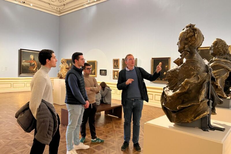 Vienna: Belvedere & The Best of Gustav Klimt Private Tour - The Guide’s Expertise and Presentation Style