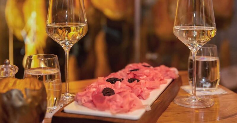 Vienna: Best of Vienna Food Tour - Walking and Pacing Throughout the Tour