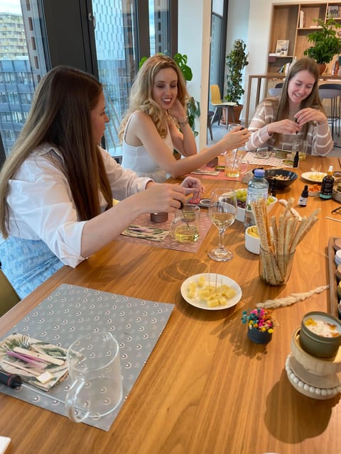 Vienna: Candle making Workshop - Thematic Special Sessions for Unique Occasions