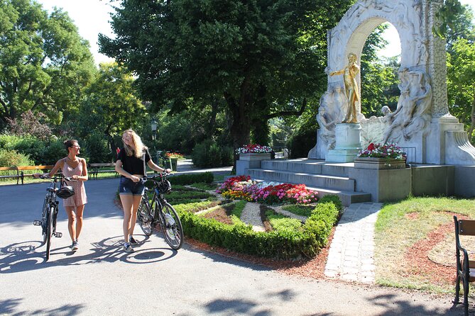 Vienna City Bike Tour - Tour Experience with Different Guides