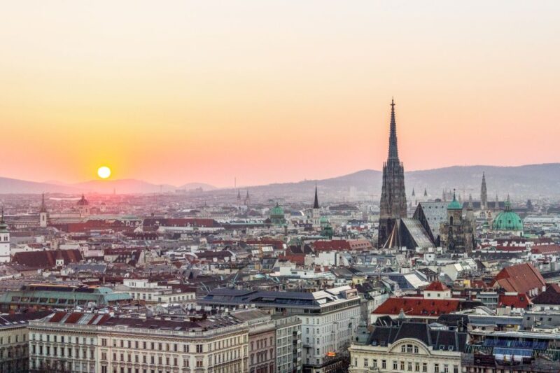Vienna: EasyCityPass | City Card | Bus Metro Tram | Savings - Flexibility with Duration Options