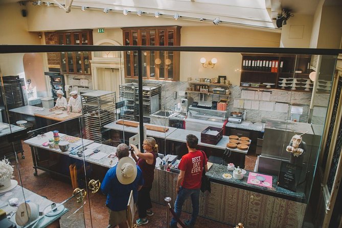 Vienna Eats: Private Foodie Walk with Coffee & Markets - Exploring Vienna’s Longest Market at Brunnenmarkt