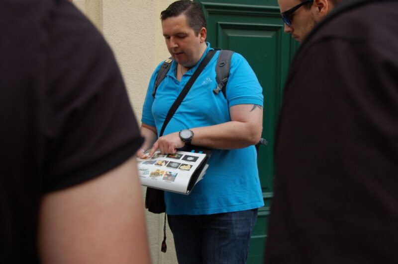 Vienna: Educational Walk on Drugs and Addiction - What Participants Will Learn About Addiction and Society